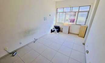 Imagem 3: Conjugado à venda! Vista lateral mar; claro e arejado - Copacabana - Rio de Janeiro