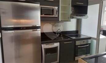 Imagem 6: Loft ótimo padrão em exelente estado para locação