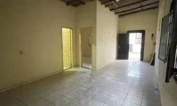 Imagem 3: Flores com. 2 quartos e quintal | Só a Vista