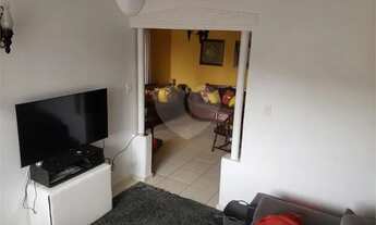 Imagem 6: Sobrado P.Ingles do lado do Metr}ô