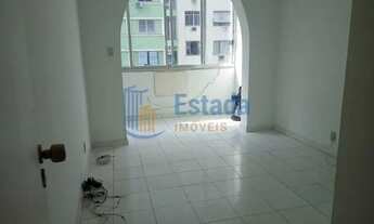 Imagem 4: Apartamento para aluguel possui 156 metros quadrados com 4 quartos