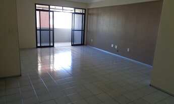 Imagem: Apartamento com 03 quartos, amplo, área