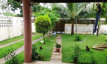 Imagem 7: Casa de vila em Miragem Buraquinho para venda possui 200 metros quadrados com 4 quartos