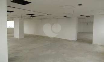 Imagem: Andar alto, compostos por 8 conjuntos cada