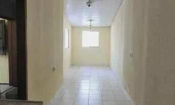 Imagem 4: Casa para venda possui com 4 quartos em Areia Branca - Salvador - BA