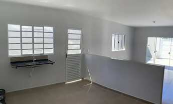 Imagem 4: Casa com 2 dormitórios sendo 1 suíte no Parque Roosevelt