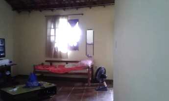 Imagem 3: Vendo casa de Praia em Rio das Ostras Rua Santa Catarina 2 quartos, sala, coz, ban, sacada