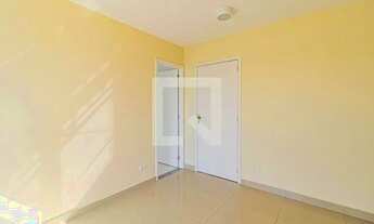 Imagem 3: Apartamento para Aluguel - Jardim Éster Yolanda, 2 Quartos, 50 m2