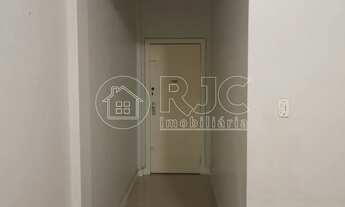 Imagem 6: Imóvel para venda possui 65 metros quadrados com 2 quartos em Tijuca - Rio de Janeiro - RJ