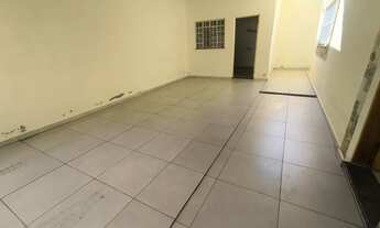 Imagem 2: Casa para aluguel possui 100 metros quadrados com 3 quartos