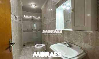 Imagem 10: Casa com 3 quartos, 1 suíte, 484 m² - venda por R$ 980.000 ou aluguel por R$ 4.900/mês - P