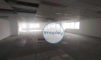 Imagem 2: Conjunto comercial com 464m² vão livre, 02 banheiros, 01 copa e 04 vagas