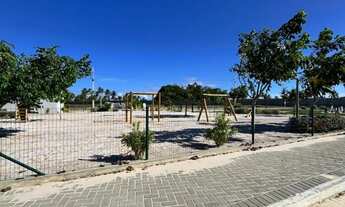 Imagem 6: Terreno de canto com 232m2. Condomínio Villaredo Barra. Pé na areia