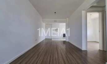 Imagem 4: CHURRASQUEIRA E VAGA!