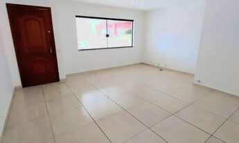 Imagem 4: Sobrado para venda em Conjunto Residencial Vista Verde com 3 quartos, sendo 1 suíte , 101m