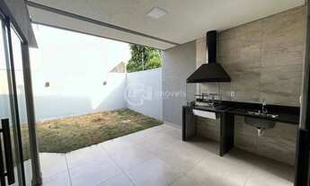 Imagem 6: Imóvel de luxo na Vila Planalto: Casa com 3 quartos, 3 suítes, 1 sala e 2 vagas de garagem