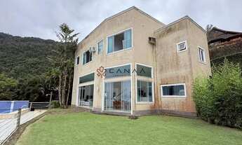 Imagem: Belíssima casa em condomínio próximo