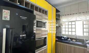 Imagem 2: Alugo belíssima casa no bairro Machado