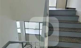 Imagem 7: Prédio 3 Andares com galpão, amplo espaço e ótima localização