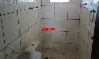 Imagem: AMPLA CASA COM 4 DORMITÓRIOS EM ÓTIMA