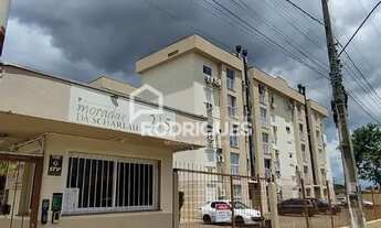 Imagem: Apartamento Semi-Mobiliado em Condomínio