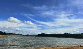 Imagem 3: Imóvel para venda possui 1000 metros quadrados com 3 quartos em Carafá - Votorantim - SP