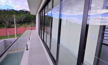 Imagem 2: Sobrado para aluguel e venda tem 300 metros quadrados com 4 quartos