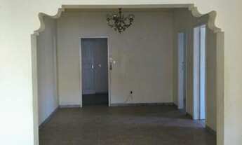 Imagem 2: Aluga-se casa no centro de Italva