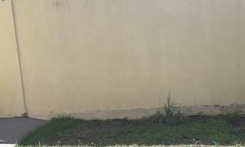 Imagem 2: Casa para venda possui 100 metros quadrados com 3 quartos em Parque das Flores - Goiânia