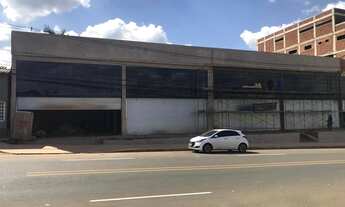 Imagem 3: LOJA COM 600 METRO FRENTE AVENIDA PRINCIPAL PE DIREITO DUPLO