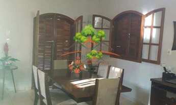 Imagem 2: Casa com 3 Quartos e 2 banheiros à Venda, 320 m² por R$ 300.000