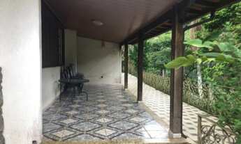 Imagem 2: Casarão de Vó Casa em condomínio com 4 dormitórios