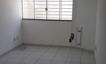 Imagem 6: Casa para venda possui 100 metros quadrados com 3 quartos em Parque das Flores - Goiânia