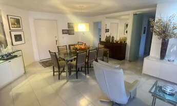 Imagem 4: Apartamento para venda possui 192 metros quadrados com 3 quartos em Ponta Verde - Maceió