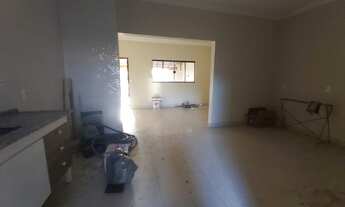 Imagem 2: Excelente imóvel novo a venda no bairro Jardim São Domingos, na cidade de Sumaré com três