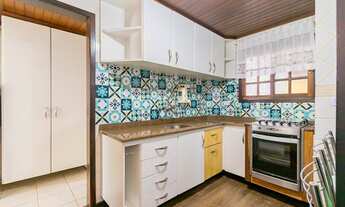 Imagem 7: Sobrado com 3 quartos, 1 suíte e 4 vagas em Capão da Imbuia- Curitiba/PR