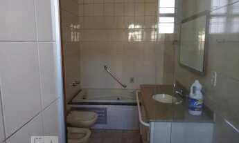 Imagem 3: Casa para Aluguel - Engordadouro, 3 Quartos, 250 m2