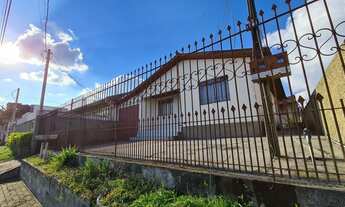 Imagem: Casa à venda com 3 quartos no Pinheirinho