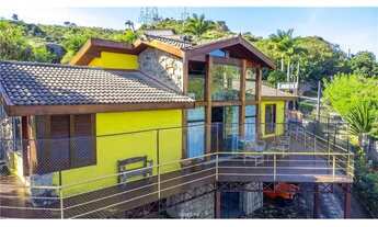 Imagem 2: Casa de Condomínio para venda em Chácaras Alpina de 300.00m² com 3 Quartos e 4 Garagens