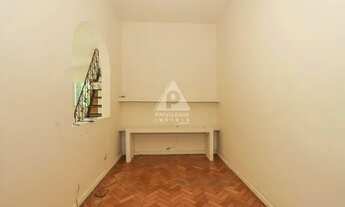 Imagem 5: Em Botafogo! Apartamento de quarto e sala, com direito a um amplo terraço