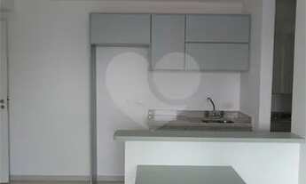 Imagem 2: 1º Locação - andar alto