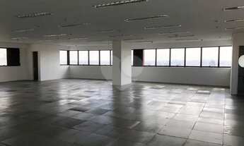 Imagem: Conjuntos comerciais na Av. Jabaquara