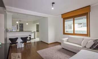 Imagem 2: Apartamento para Aluguel - Mont'Serrat, 2 Quartos, 70 m2