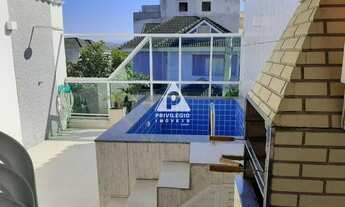 Imagem: Casa em Condomínio à venda, 3 quartos