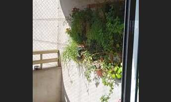 Imagem 2: Lindo apto - 02 dorm sendo 01 suite, 02 vagas individuais, 75m bem distribuidos, varanda