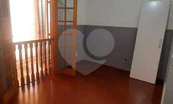 Imagem 7: Linda sobrado da Serra Da Cantareira com 3 amplos dormitórios sendo 1 suíte ampla com clos