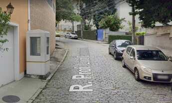 Imagem: Apartamento tipo casa em Laranjeiras