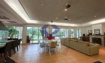 Imagem 4: Linda Mansão em Alphaville 1280²m 5 suítes 6 vagas Locação e Venda