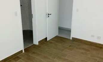 Imagem 2: Vendo Casa Nova Sobreposta Duplex com Varanda, Piscina, 247m2, 04 dormitórios, sendo 2 suí