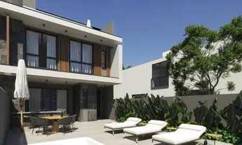 Imagem 3: Casa com piscina 364 m² com 4 ou 5 suítes, Barra, Balneário Camboriú